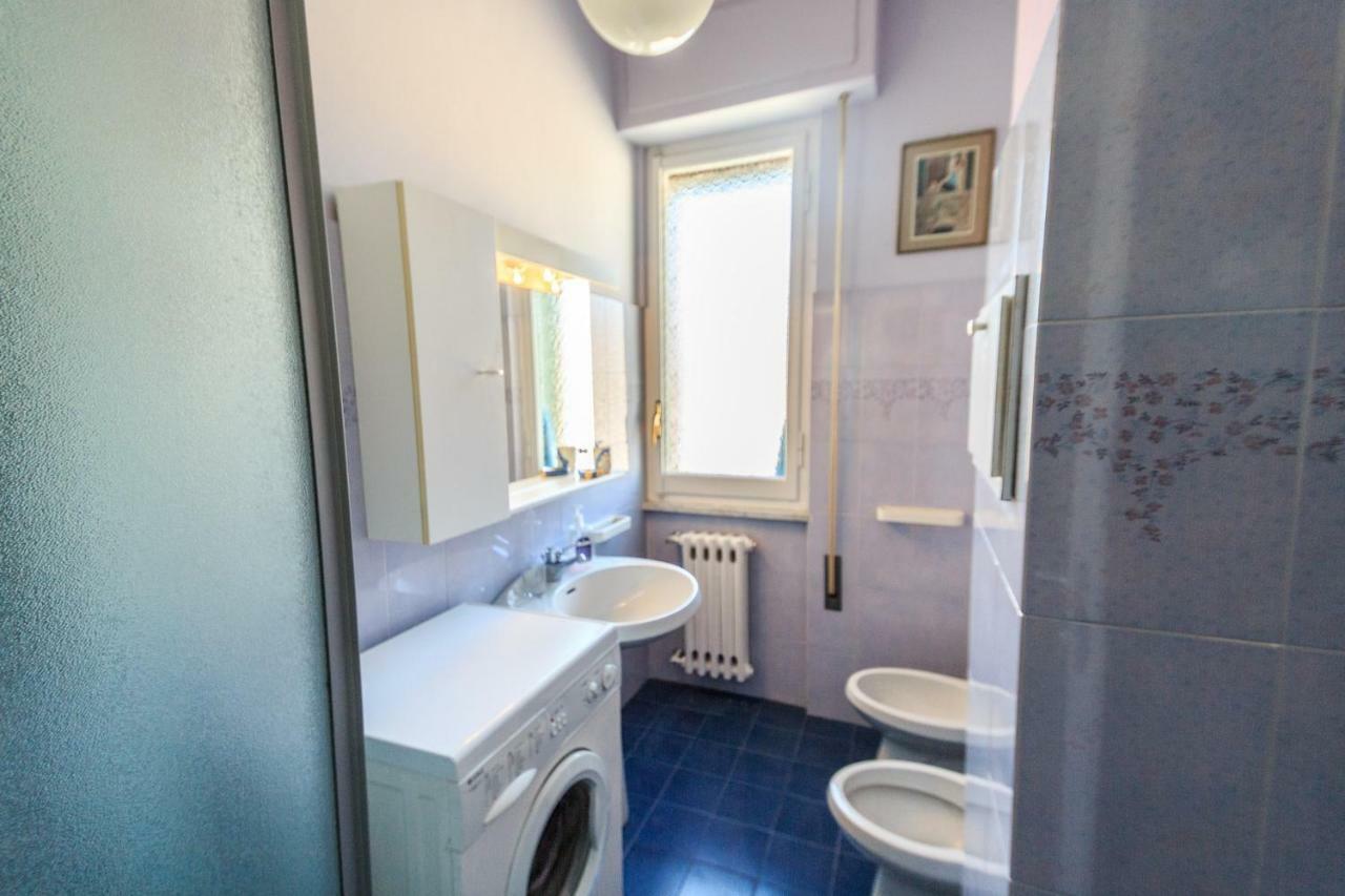 Ampio Appartamento Con Box Auto Celle Ligure Exterior foto